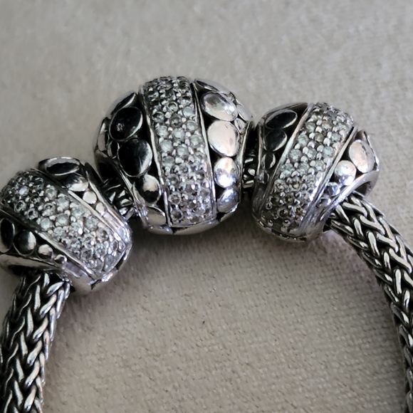 John Hardy Diamond Pave Three Dot Slider Necklace - Picture 4 of 10